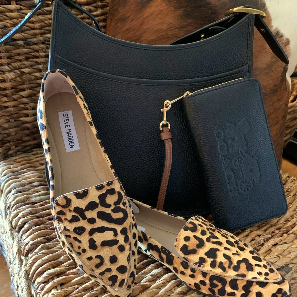 ⭐️HP⭐️ Steve Madden Feather Leopard, 6.5 New in Box